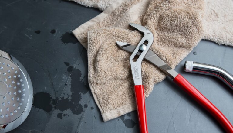 Top Plumbing Tips for Homeowners